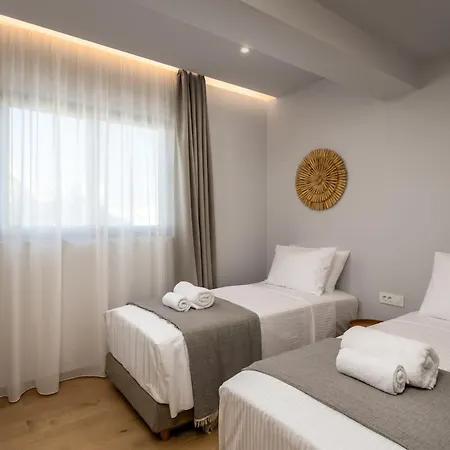 Oasis Luxury Villa