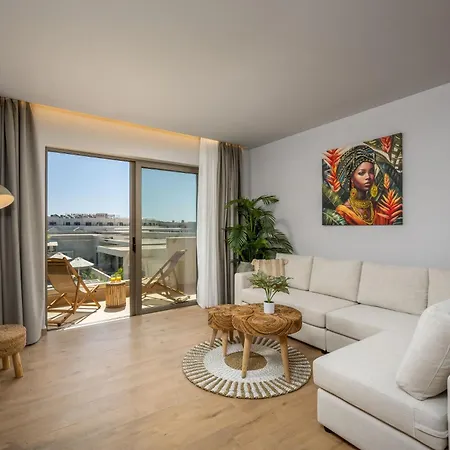 Oasis Luxury Villa