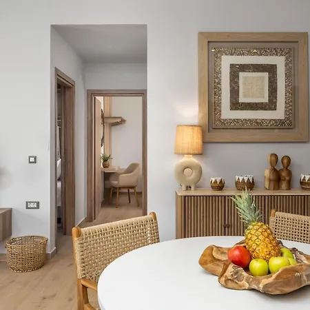 Oasis Luxury Villa